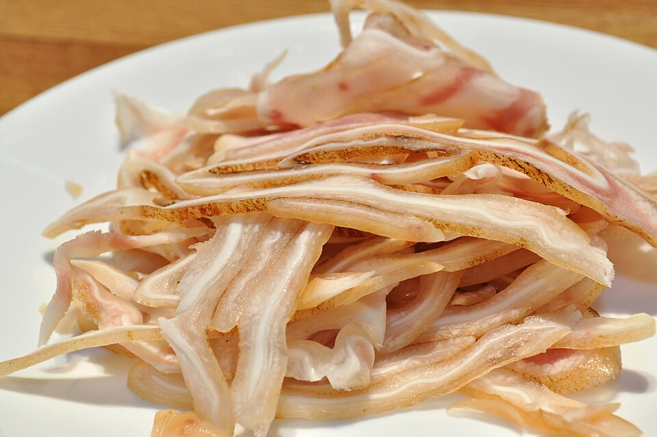 沖縄の郷土料理「ミミガー」